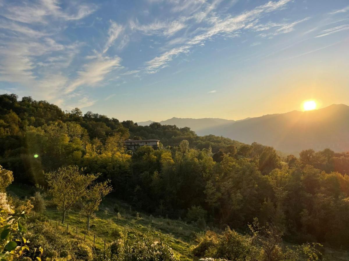 Agriturismo Podere Conti Filattiera Exterior foto