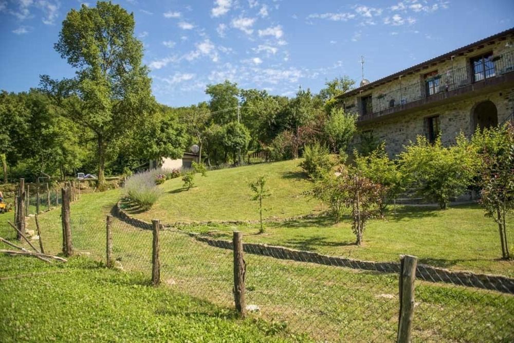 Agriturismo Podere Conti Filattiera Exterior foto